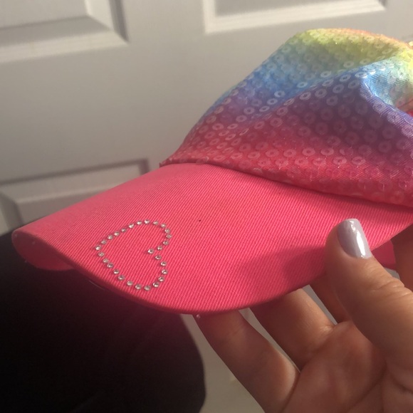 Rainbow pink Justice hat - Picture 3 of 3